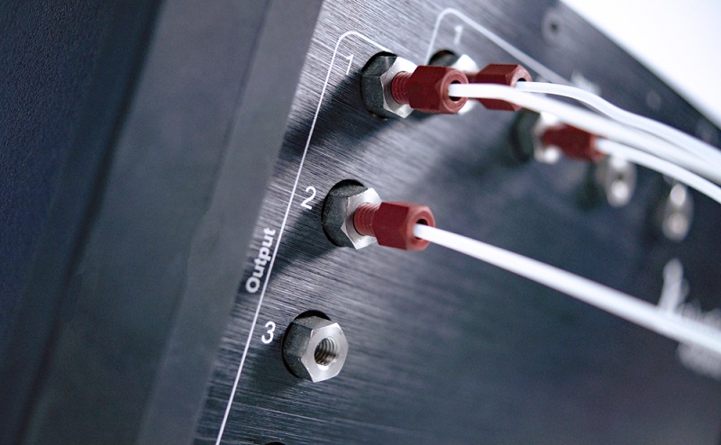 02_MUX_CROSS_CHIP_Multiplexer_flow_matrice_ELVEFLOW_MICROFLUIDICS.jpg